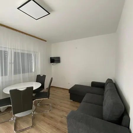 Apartment Cedrus Balatonfured